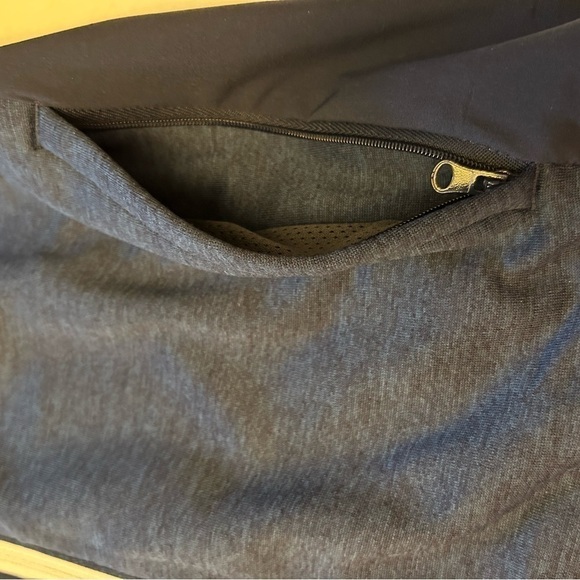 Under Armour women’s qualifier hybrid warm up blue zip up jacket in size XS B14 - Picture 7 of 9